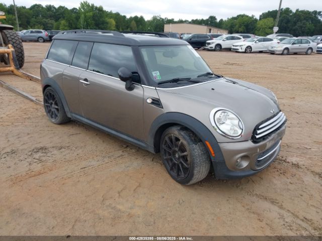 2011 MINI COOPER CLUBMAN WMWZF3C52BT188677