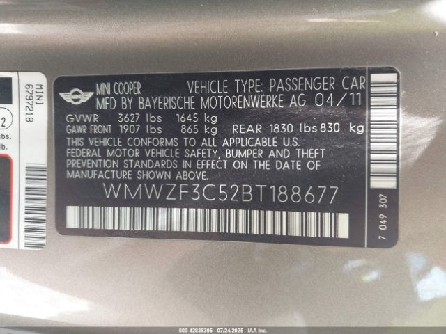 2011 MINI COOPER CLUBMAN WMWZF3C52BT188677 Photo 8