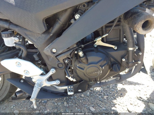 MH3RH18Y6MK006963 Yamaha Yzfr3 A