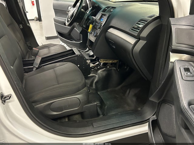 Ford 2016 2016 1FM5K8AR8GGD05710 Image 5