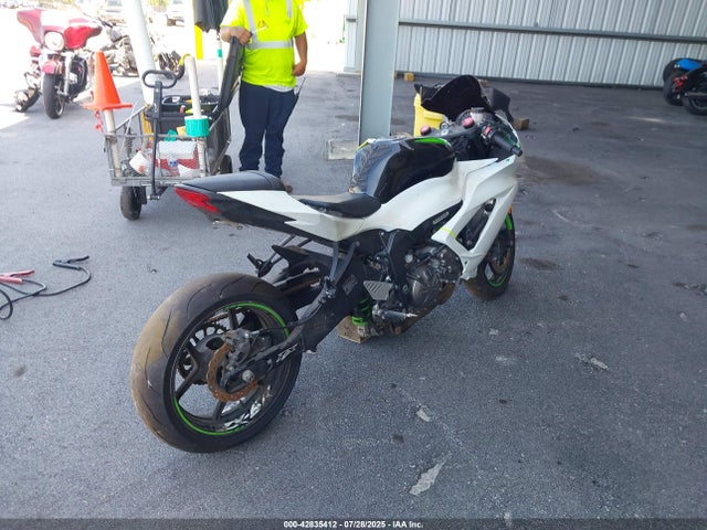 JKBZXJF16HA012190 Kawasaki Ninja Zx-6r