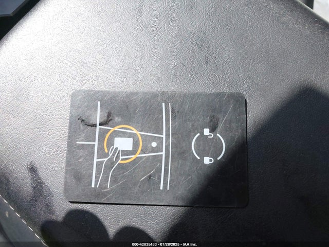 2023 TESLA MODEL 3 5YJ3E1EA2PF446782 Photo 10