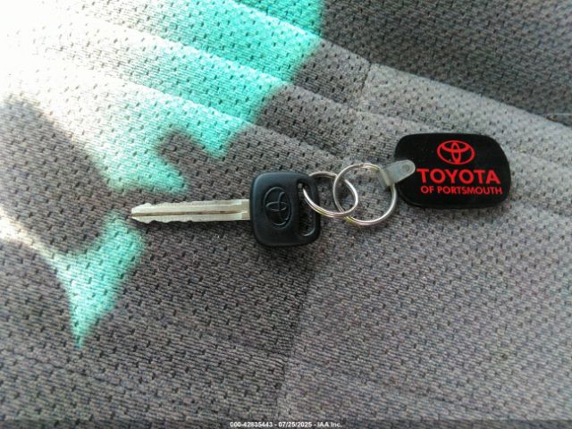 2000 TOYOTA TUNDRA 5TBKT4417YS010505 Photo 10