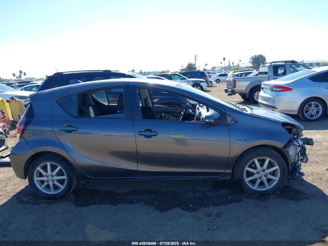 JTDKDTB37G1118900 Toyota 1nz-fxe+1lm