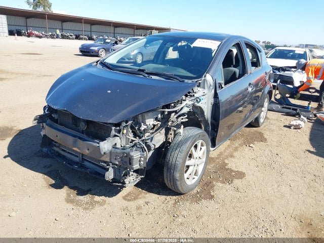 JTDKDTB37G1118900 Toyota 1nz-fxe+1lm