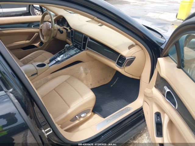 2011 PORSCHE PANAMERA WP0AA2A70BL010697 Photo 4