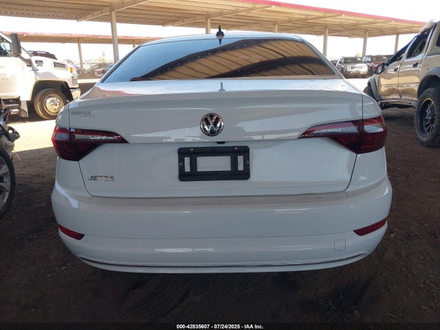 3VWN57BU8MM104042 Volkswagen tsi