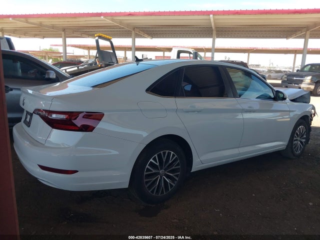 3VWN57BU8MM104042 Volkswagen tsi
