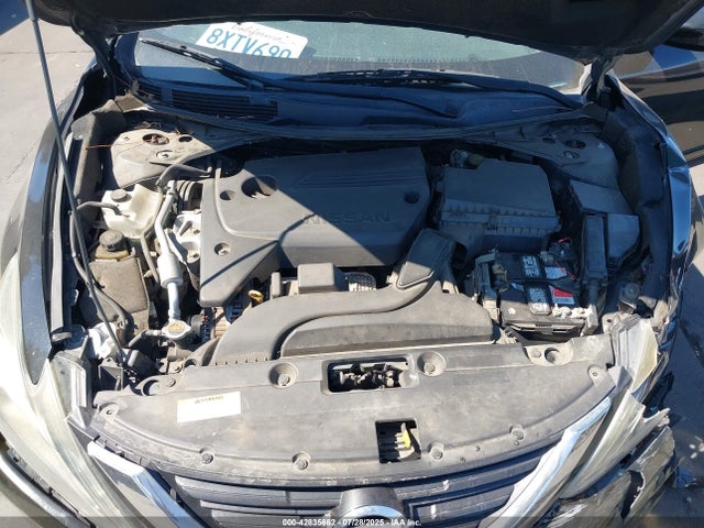 1N4AL3AP5HC263044 Nissan 2017