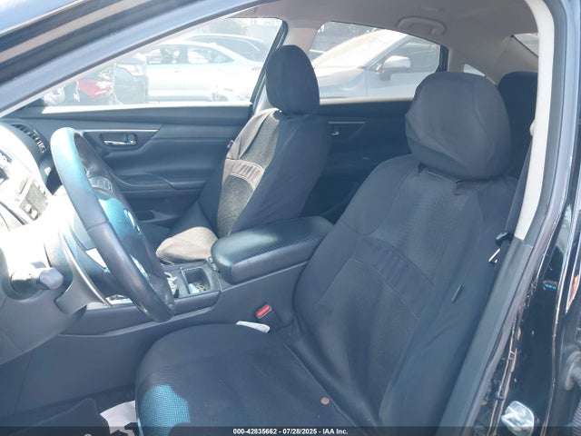 1N4AL3AP5HC263044 Nissan 2017
