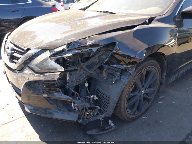 1N4AL3AP5HC263044 Nissan 2017