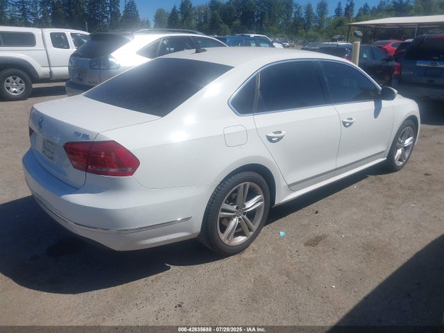 1VWCN7A38EC029734 Volkswagen 2014