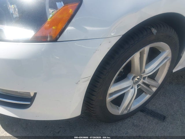 1VWCN7A38EC029734 Volkswagen 2014