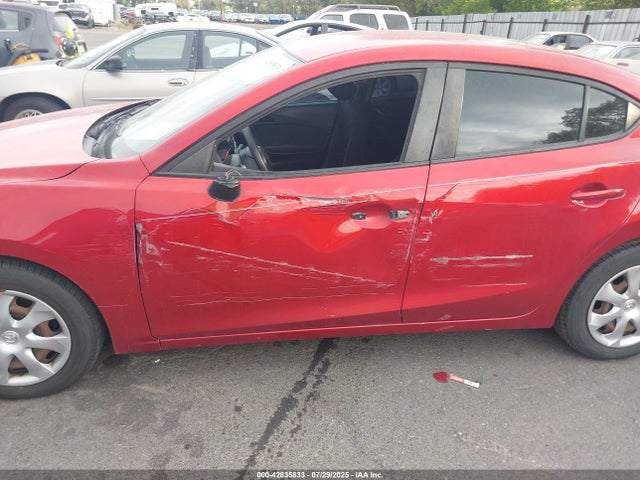 3MZBM1T77GM240517 Mazda pe