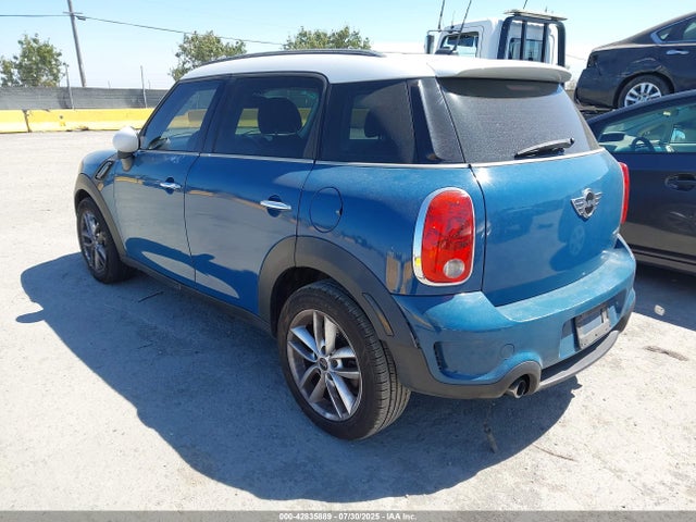 2011 MINI COOPER S COUNTRYMAN WMWZC3C57BWL80149 Photo 2