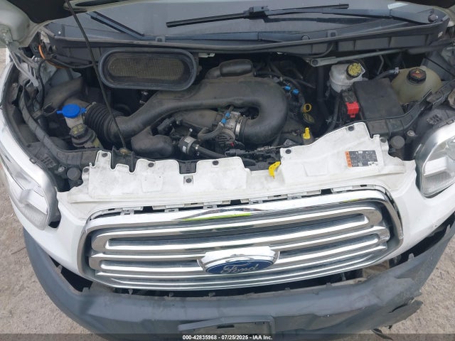 1FTYE1YM6GKB10759 Ford 2016