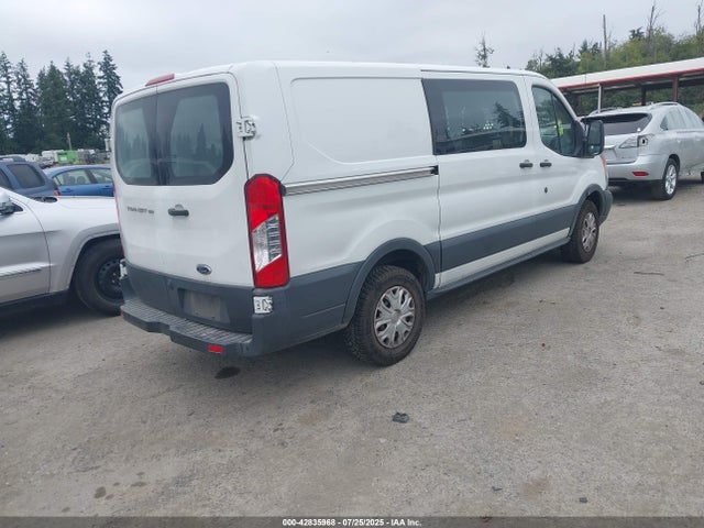 1FTYE1YM6GKB10759 Ford 2016