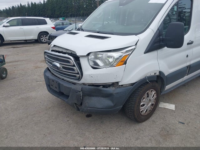 1FTYE1YM6GKB10759 Ford 2016