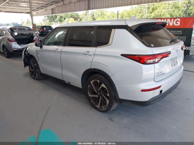 2022 MITSUBISHI OUTLANDER JA4J3TA81NZ003326 Photo 2