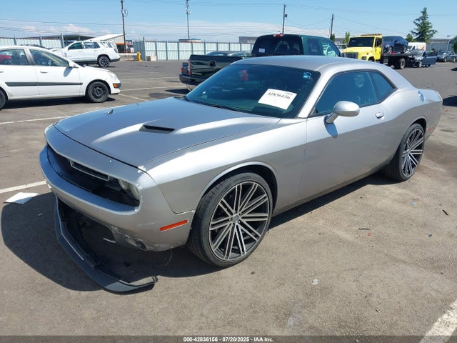 Dodge Challenger 2016 2C3CDZAG4GH195077 Image 2