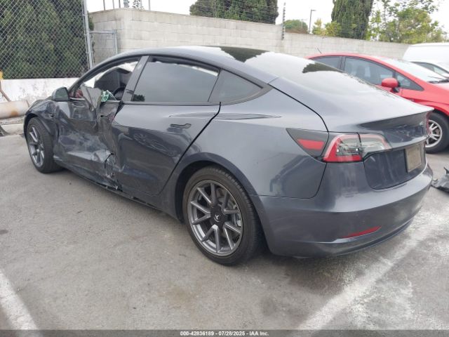 2022 TESLA MODEL 3 5YJ3E1EA2NF235465 Photo 2