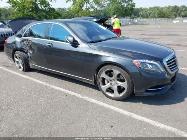 2014 MERCEDES-BENZ S 550 WDDUG8FB7EA061647