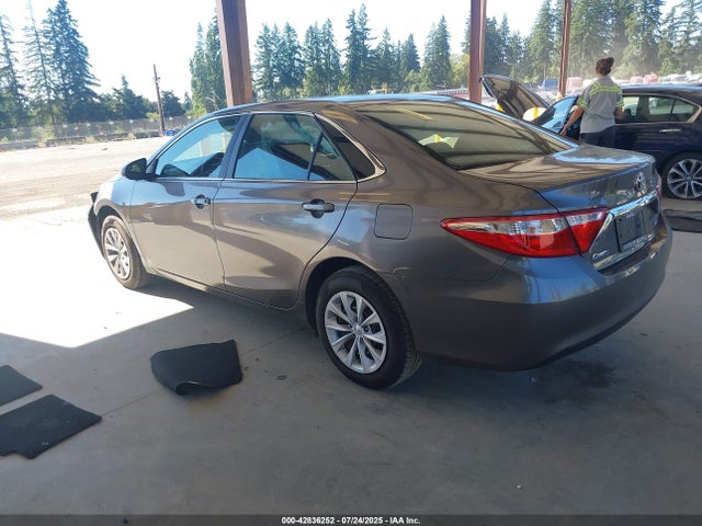 Toyota 2ar-fe 2016 4T4BF1FK3GR569550 Image 3