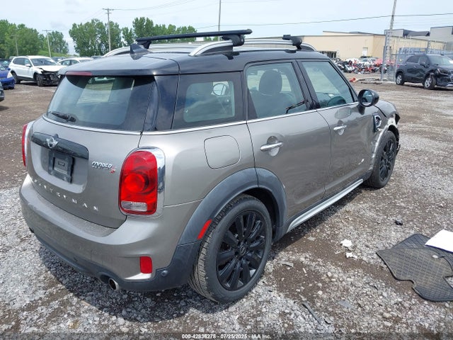 2018 MINI COUNTRYMAN WMZYT5C35J3D82204 Photo 3