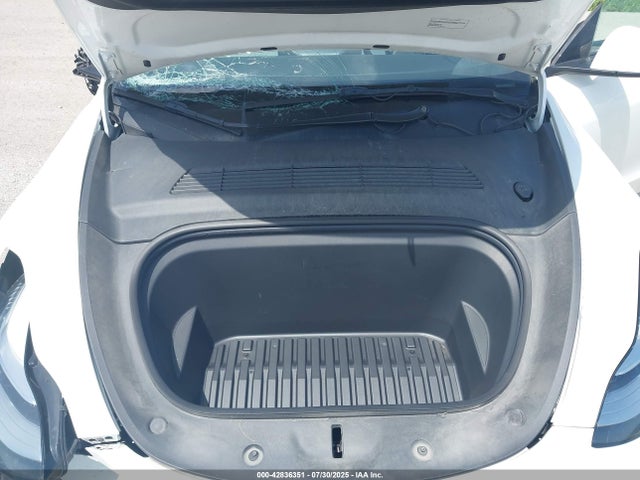 2022 TESLA MODEL Y 7SAYGDEE5NF317715 Photo 9