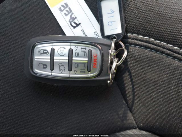 2024 CHRYSLER VOYAGER 2C4RC1CG8RR146825 Photo 10