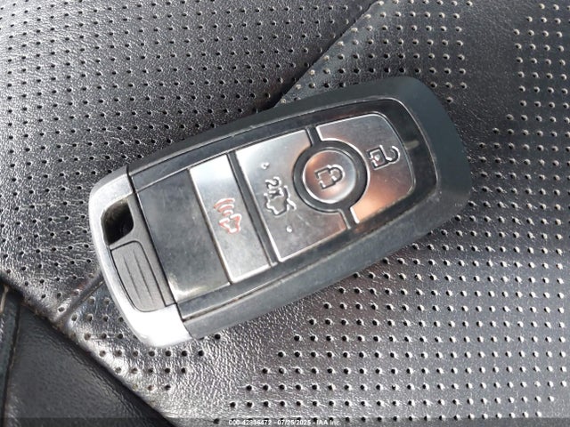 Ford 5.0l 4v premium fuel 2018 1FA6P8CF7J5105696 Image 11
