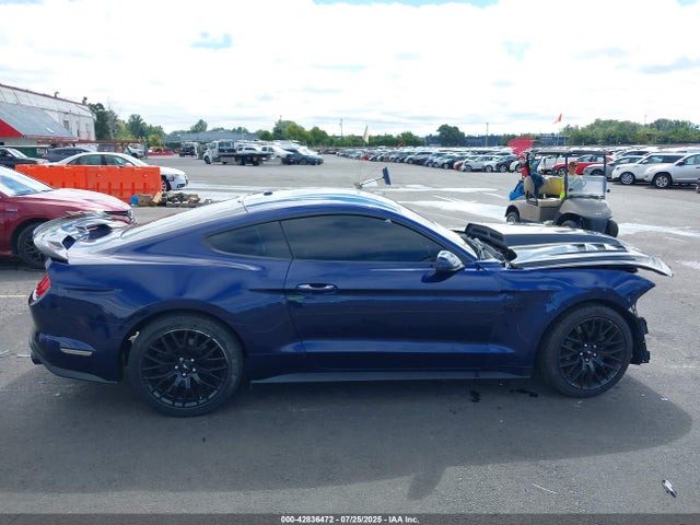 Ford 5.0l 4v premium fuel 2018 1FA6P8CF7J5105696 Image 13