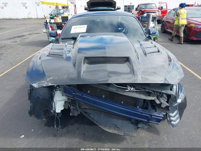 Ford 5.0l 4v premium fuel 2018 1FA6P8CF7J5105696 Image 6