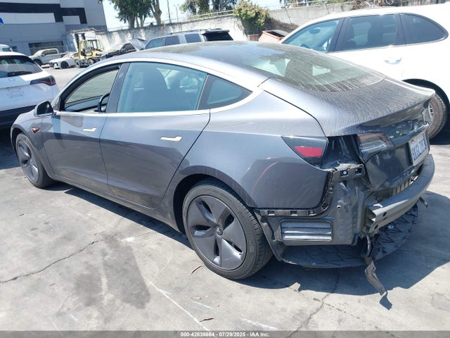 Tesla 2019 2019 5YJ3E1EA5KF325480 Image 3