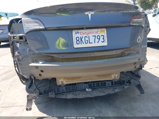 Tesla 2019 2019 5YJ3E1EA5KF325480 Image 6