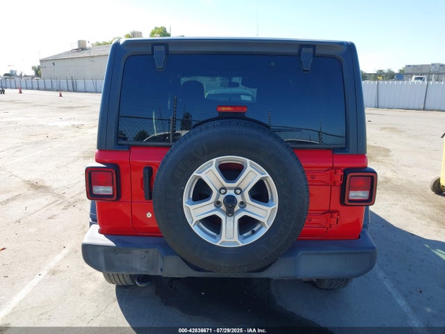 1C4HJXDN0KW624153 Jeep Wrangler