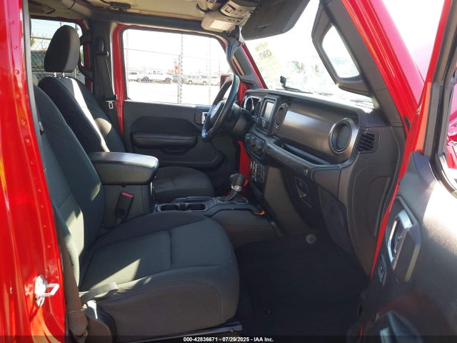 1C4HJXDN0KW624153 Jeep Wrangler