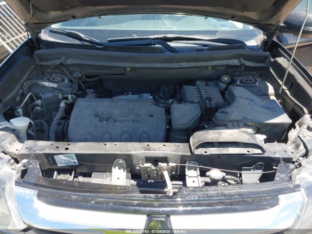 2017 MITSUBISHI OUTLANDER JA4AD3A38HZ035518 Photo 9