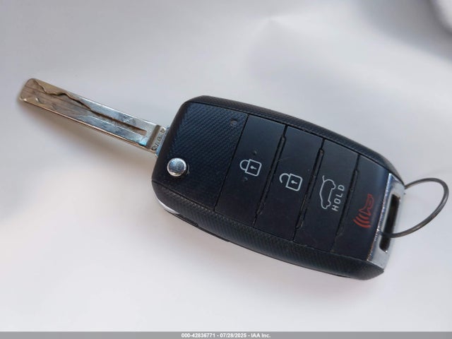 KNDJN2A25H7884358 KIA gdi