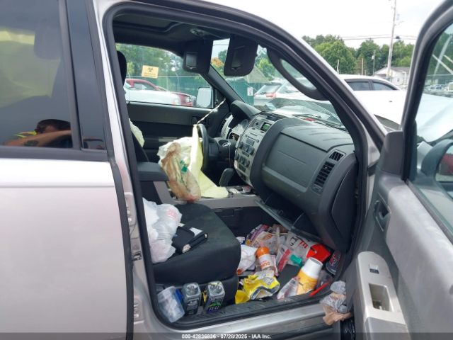 2009 FORD ESCAPE 1FMCU93789KB27266 Photo 4