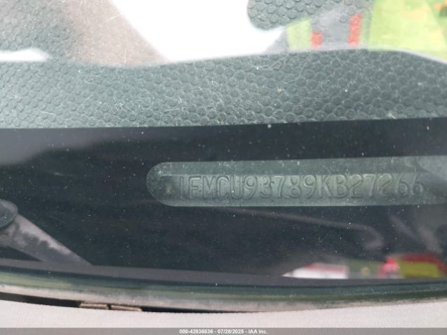 2009 FORD ESCAPE 1FMCU93789KB27266 Photo 8