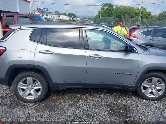 Jeep Compass 2022 3C4NJCBB5NT139909 Image 13