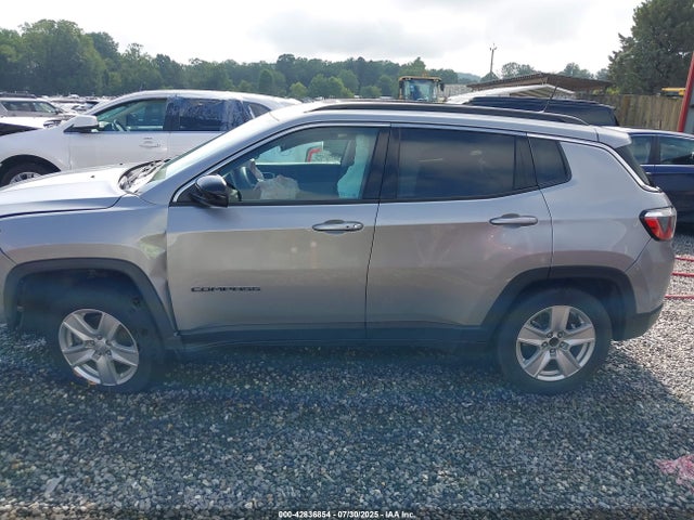 Jeep Compass 2022 3C4NJCBB5NT139909 Image 14