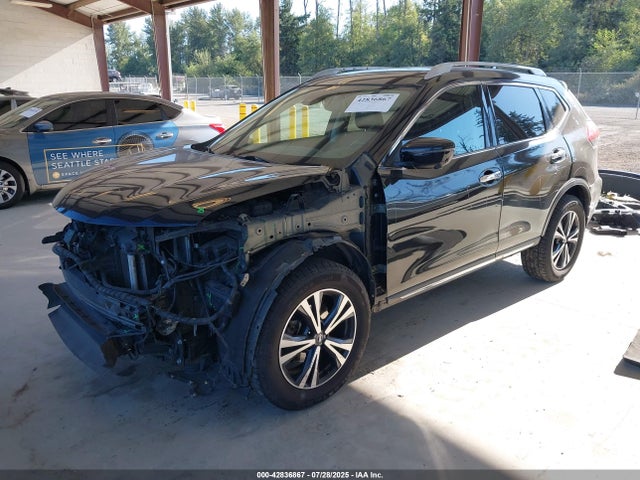 Nissan 2018 2018 5N1AT2MV8JC712975 Image 2