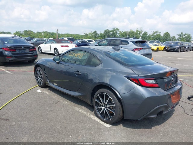 2024 TOYOTA GR86 JF1ZNBB18R9756040 Photo 2