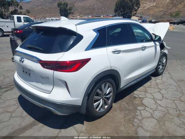 Infiniti 2019 2019 3PCAJ5M10KF138983 Image 4