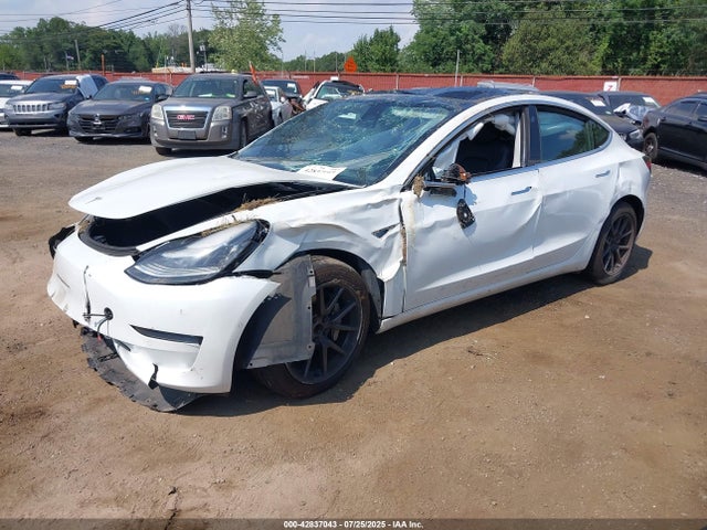 42837043 :رقم المزاد ، 5YJ3E1EA5KF483835 vin ، 2019 Tesla Model 3 Long Range/mid Range/standard Range/standard Range Plus مزاد بيع