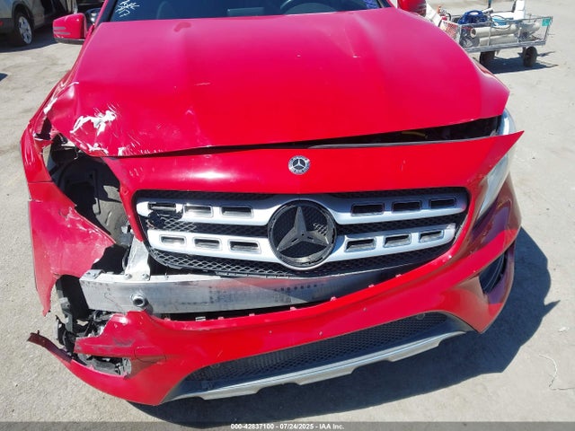 Mercedes-Benz m270 2019 WDCTG4EB8KU003633 Image 16