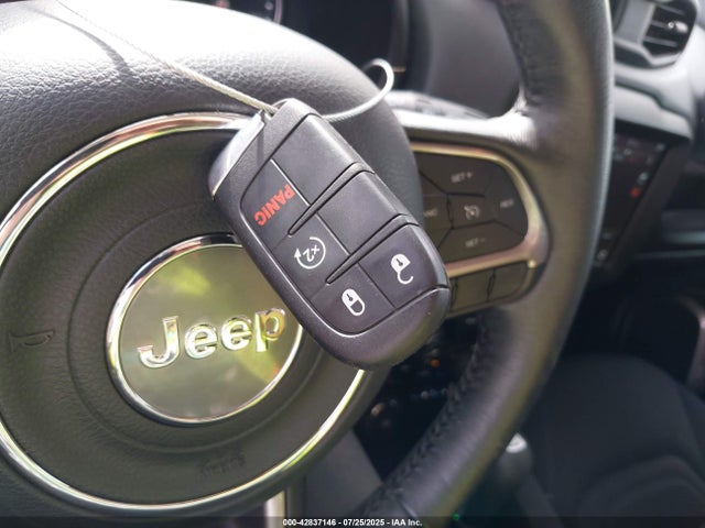 ZACNJDB14NPN69139 Jeep 2022
