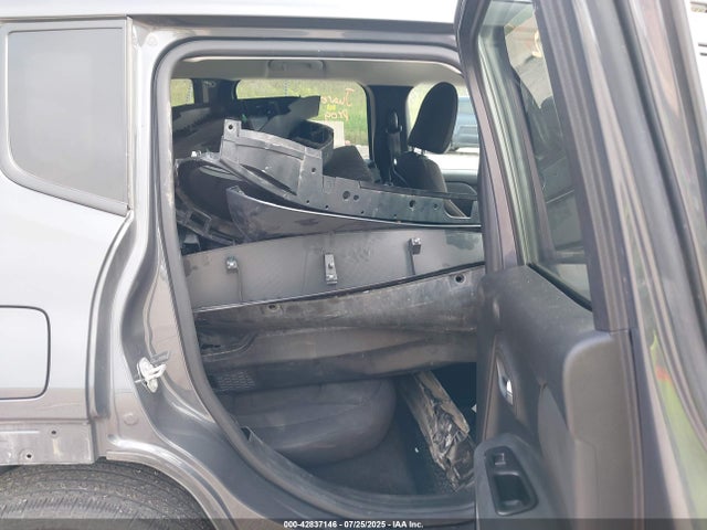 ZACNJDB14NPN69139 Jeep 2022